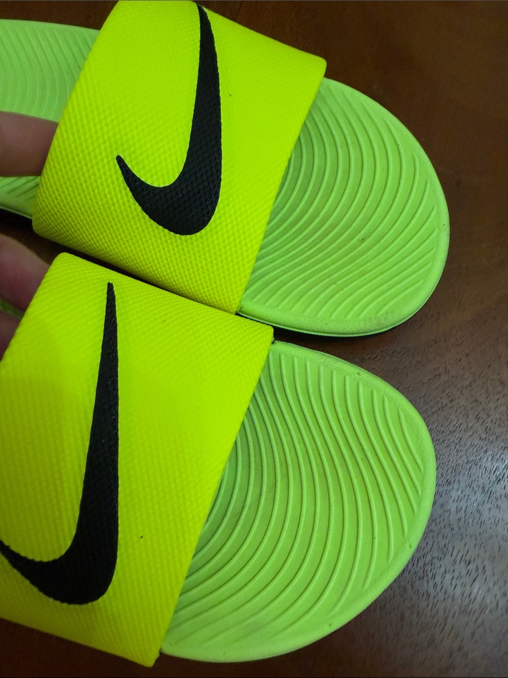 Nike Big Kids Slides Kawa Volt Black 5 Neon Green Yellow boys girl shoes sandals - Picture 6 of 8